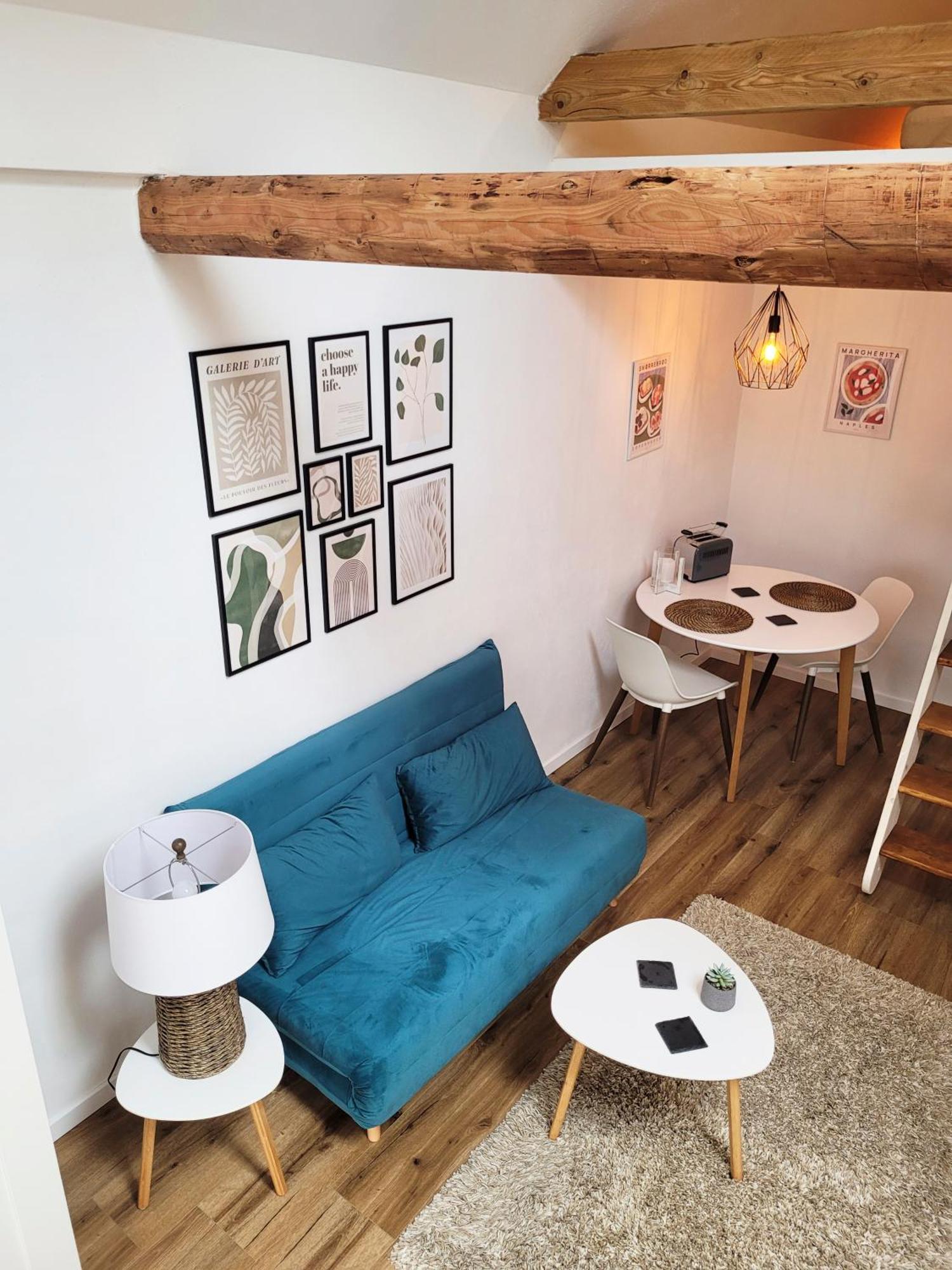 Modernes 1-Zimmer-Apartment Mit Galerie-Schlafkoje Im Skandinavischen Stil Ostenfeld  Bagian luar foto